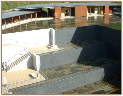 Water scene outside the Museum of Ceramic Art, Gifu Prefecture