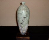 Vase by Tsujimura Yui