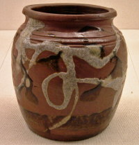 Chosen Garatsu Jar with Trailing Lines