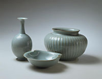 Celadon Piece by Kawase Shinobu