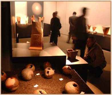 Gallery scene Gallery scene