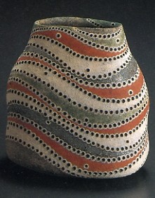 Tsubo by Kamoda Shoji, 1972