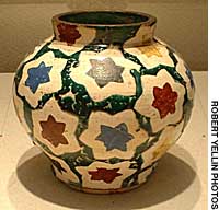Small jar with maple leaf by Ogata Kenzan Small jar with maple leaf by Ogata Kenzan