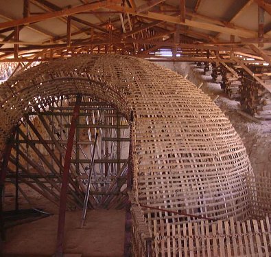 Mori Togaku’s Kiln, May 2002 Mori Togaku’s Kiln, May 2002